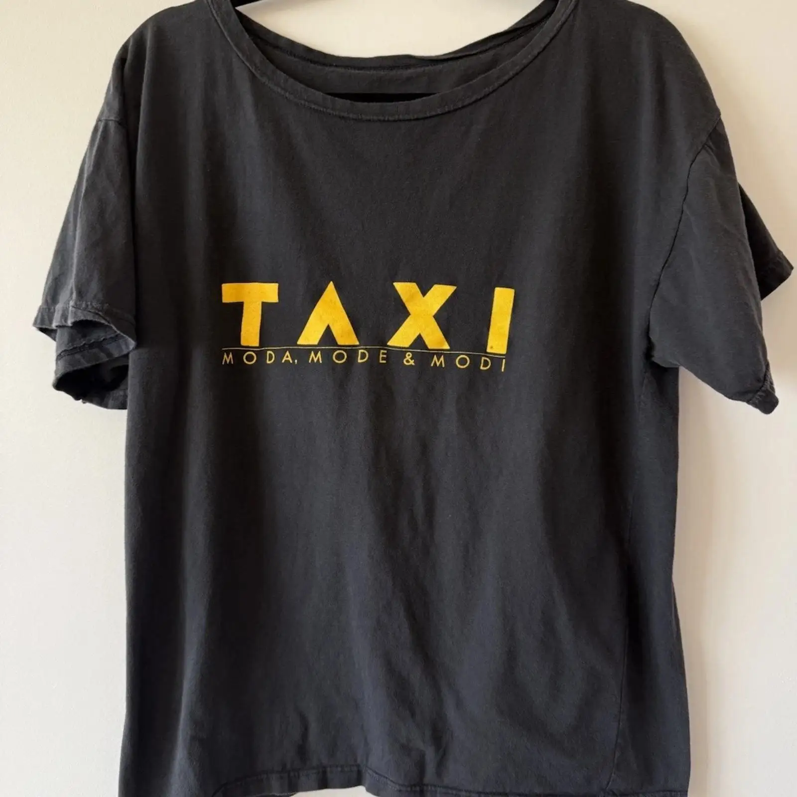 Mens Fashion Magazines - VINTAGE 80s Taxi Magazine Italian Fashion