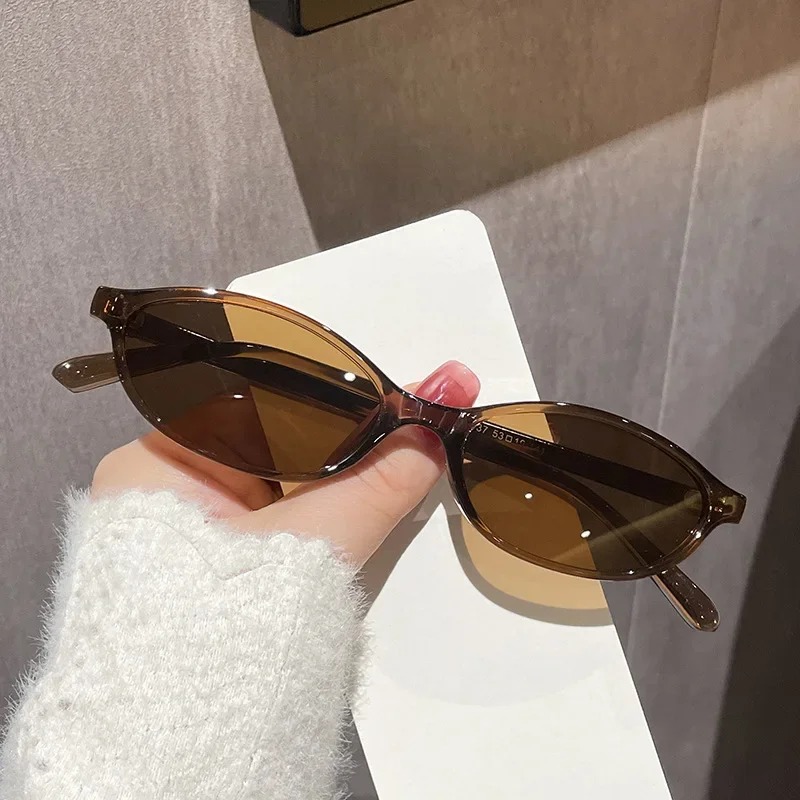 New Retro Sexy Cat Eye Sunglas - Men'S Fashion Model recensione e prezzo