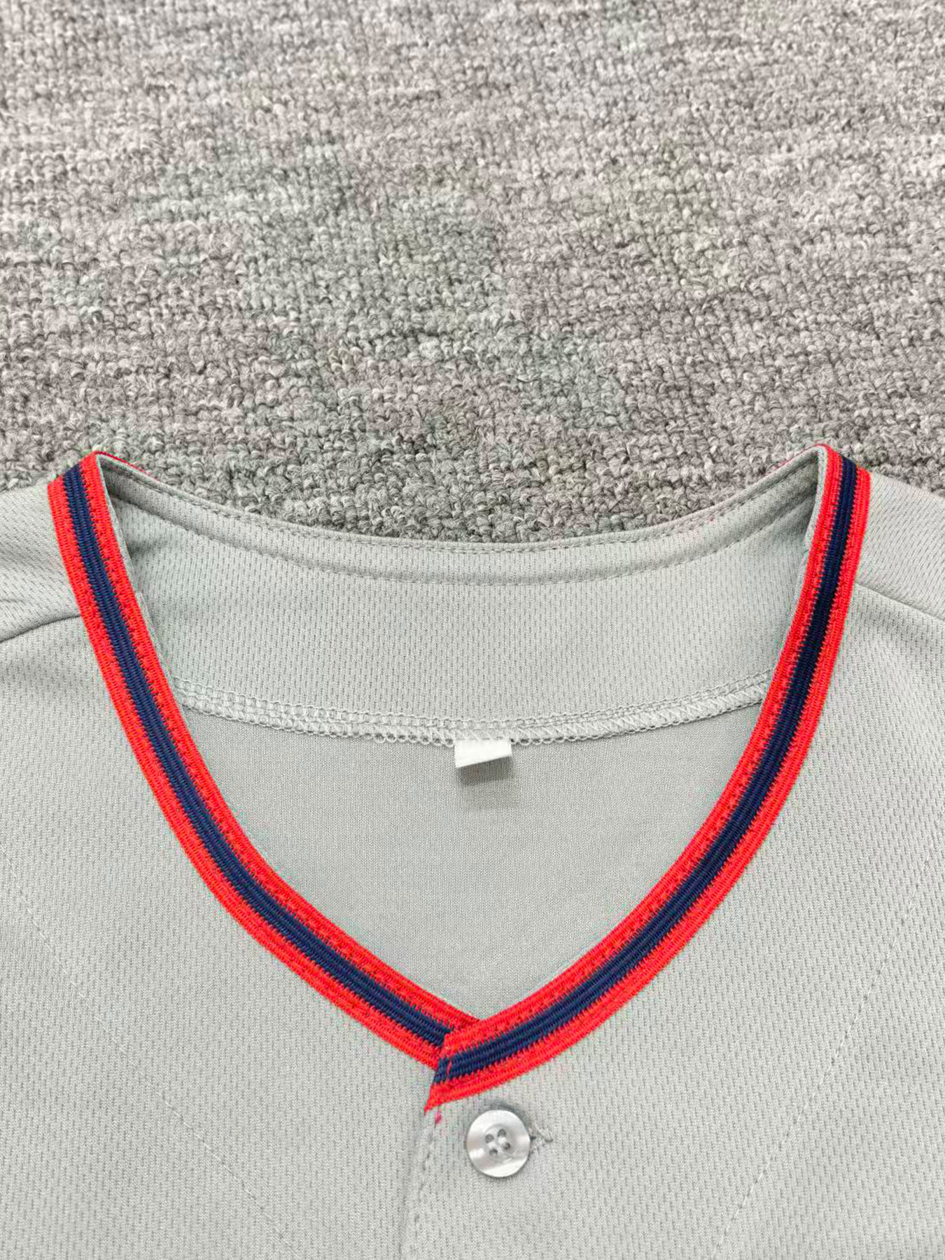 Customized Grey Red Baseball J - Mens Fashion Baseball Jersey recensione e prezzo